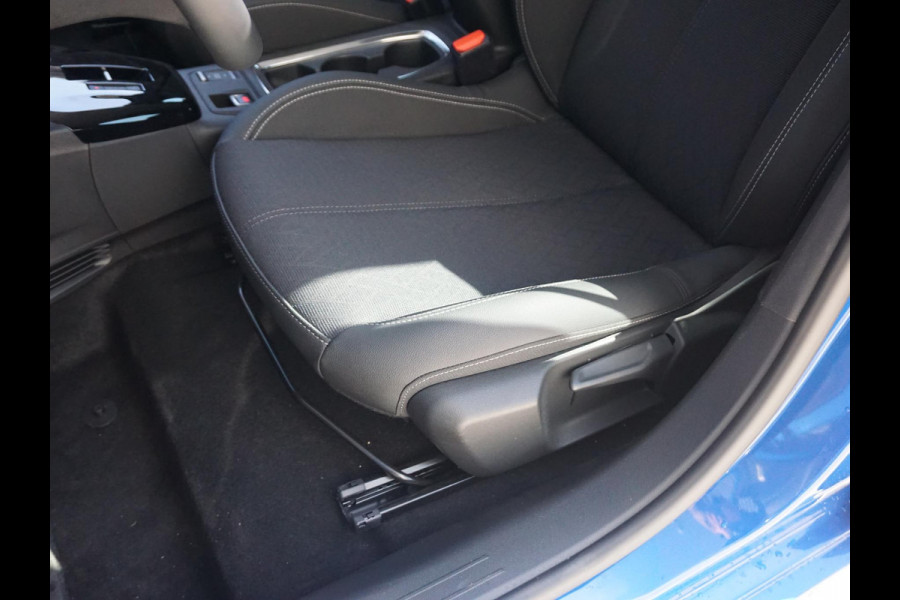 Opel CORSA-E 50kWh Level 3 11kW 3 fase | Navi Pro 10" scherm | Premium pakket | Winterpakket | Achteruitrijcamera | Bluetooth
