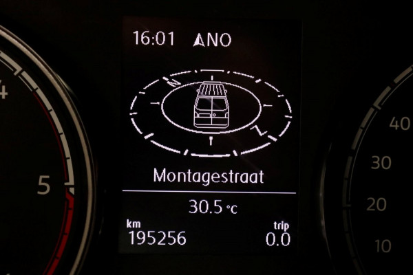Volkswagen Transporter T6.1 2.0 TDI 110pk Lang D.C. Comfortline Airco/Navi/Inrichting 08-2021