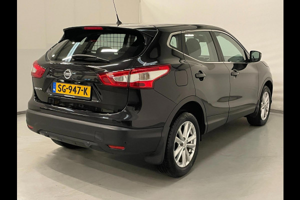 Nissan QASHQAI 1.2 / Lees tekst / Aut / Navi / Stoelverwarming