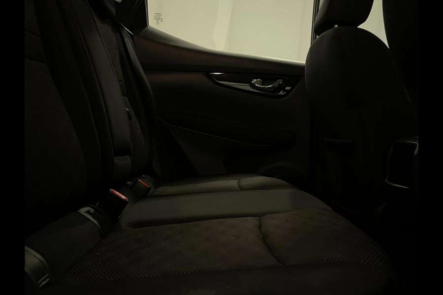Nissan QASHQAI 1.2 / Lees tekst / Aut / Navi / Stoelverwarming