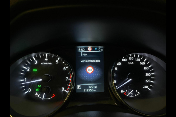 Nissan QASHQAI 1.2 / Lees tekst / Aut / Navi / Stoelverwarming