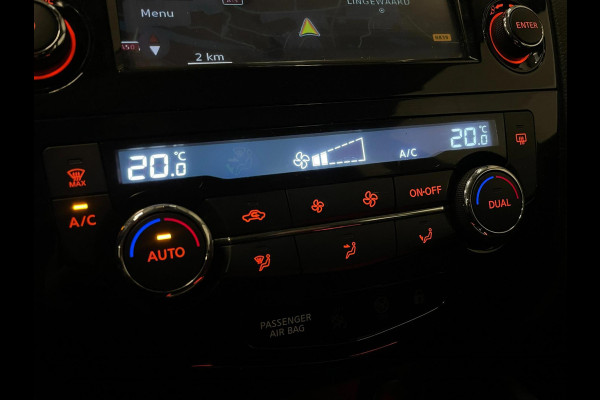 Nissan QASHQAI 1.2 / Lees tekst / Aut / Navi / Stoelverwarming