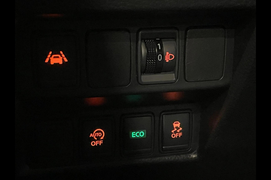 Nissan QASHQAI 1.2 / Lees tekst / Aut / Navi / Stoelverwarming
