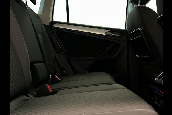 Volkswagen Tiguan 2.0 TDI / NL-auto / Navi / Clima / Trekhaak