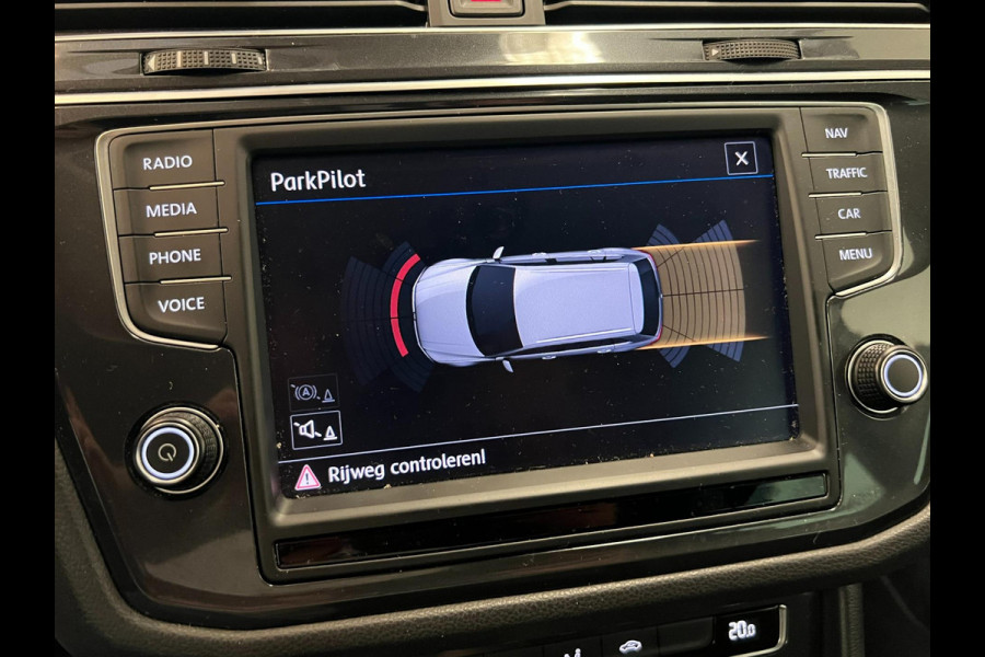 Volkswagen Tiguan 2.0 TDI / NL-auto / Navi / Clima / Trekhaak