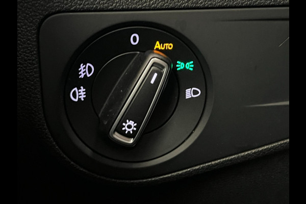 Volkswagen Tiguan 2.0 TDI / NL-auto / Navi / Clima / Trekhaak