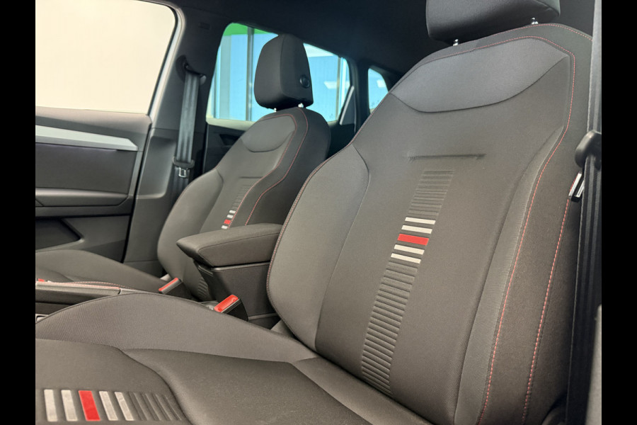 Seat Ibiza 1.0 TSI FR 5-Drs. Automaat Navigatie Full-led 24 maanden garantie mogelijk (*vraag naar de voorwaarden)