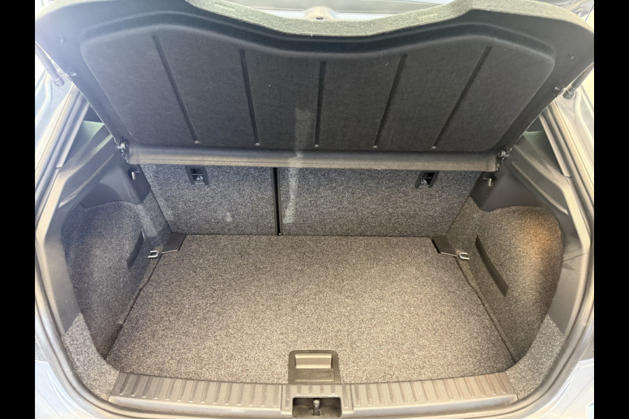 Seat Ibiza 1.0 TSI FR 5-Drs. Automaat Navigatie Full-led 24 maanden garantie mogelijk (*vraag naar de voorwaarden)