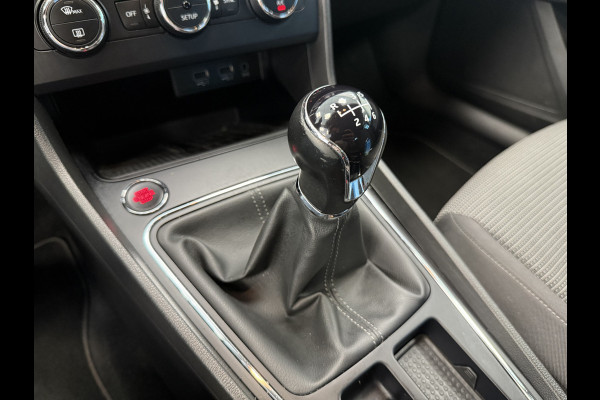 Seat León ST 1.0 EcoTSI Style Business Intense Navigatie CruiseControl VCP