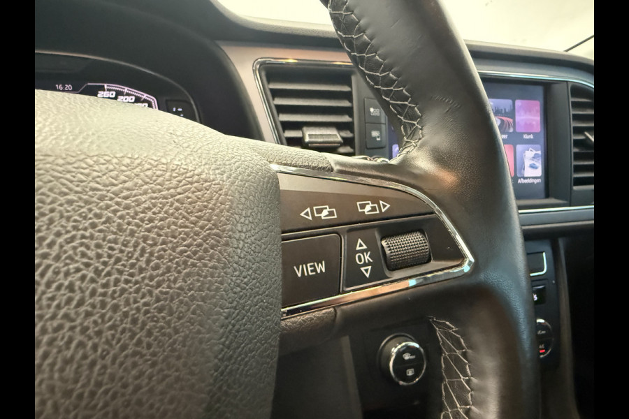 Seat León ST 1.0 EcoTSI Style Business Intense Navigatie CruiseControl VCP