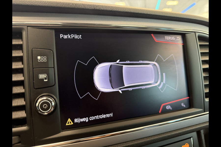 Seat León ST 1.0 EcoTSI Style Business Intense Navigatie CruiseControl VCP