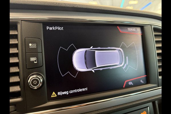 Seat León ST 1.0 EcoTSI Style Business Intense Navigatie CruiseControl VCP