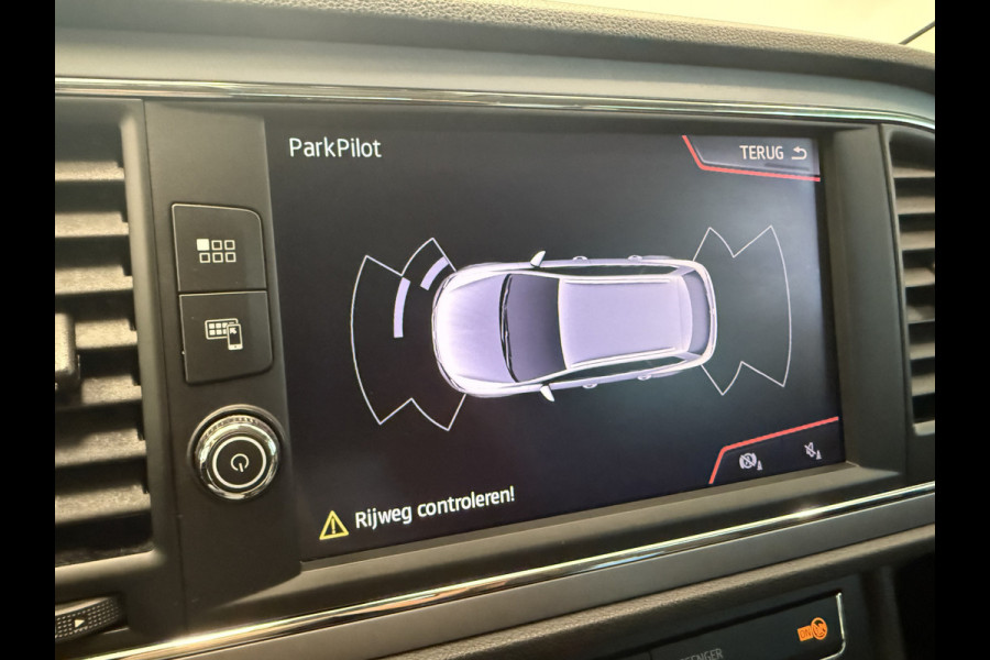 Seat León ST 1.0 EcoTSI Style Business Intense Navigatie CruiseControl VCP