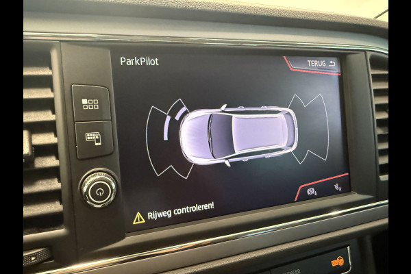 Seat León ST 1.0 EcoTSI Style Business Intense Navigatie CruiseControl VCP