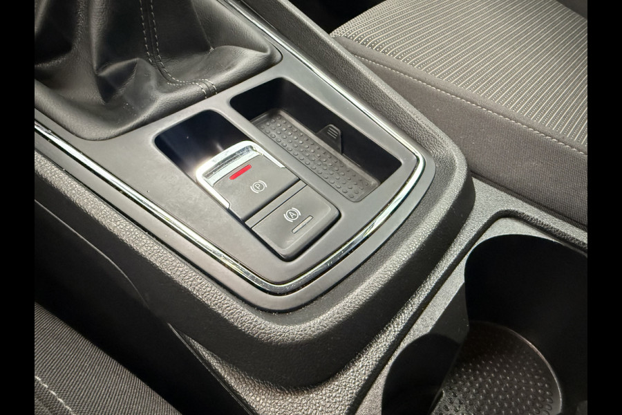 Seat León ST 1.0 EcoTSI Style Business Intense Navigatie CruiseControl VCP