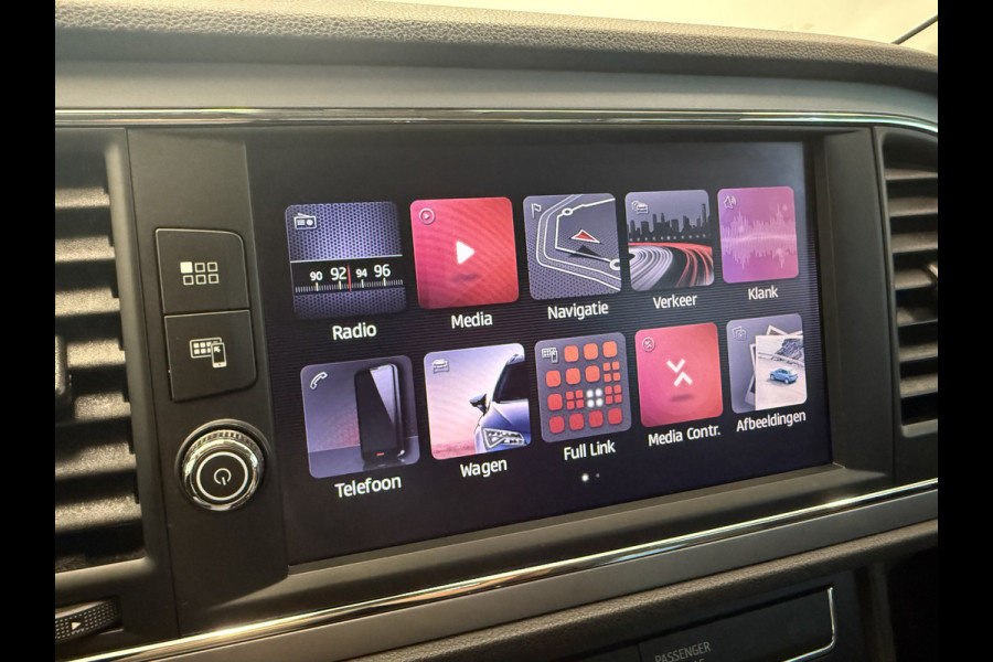 Seat León ST 1.0 EcoTSI Style Business Intense Navigatie CruiseControl VCP