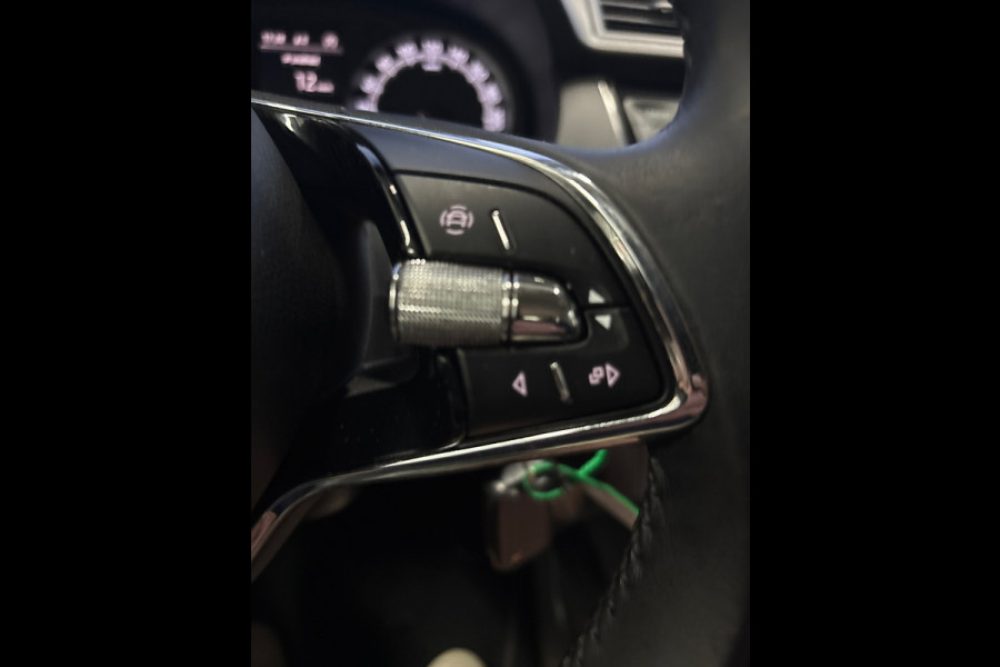 Škoda Fabia Combi 1.0 TSI Ambition Airco | Cruise | Navi | Trekhaak