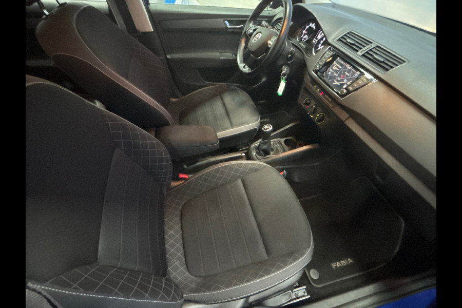 Škoda Fabia Combi 1.0 TSI Ambition Airco | Cruise | Navi | Trekhaak