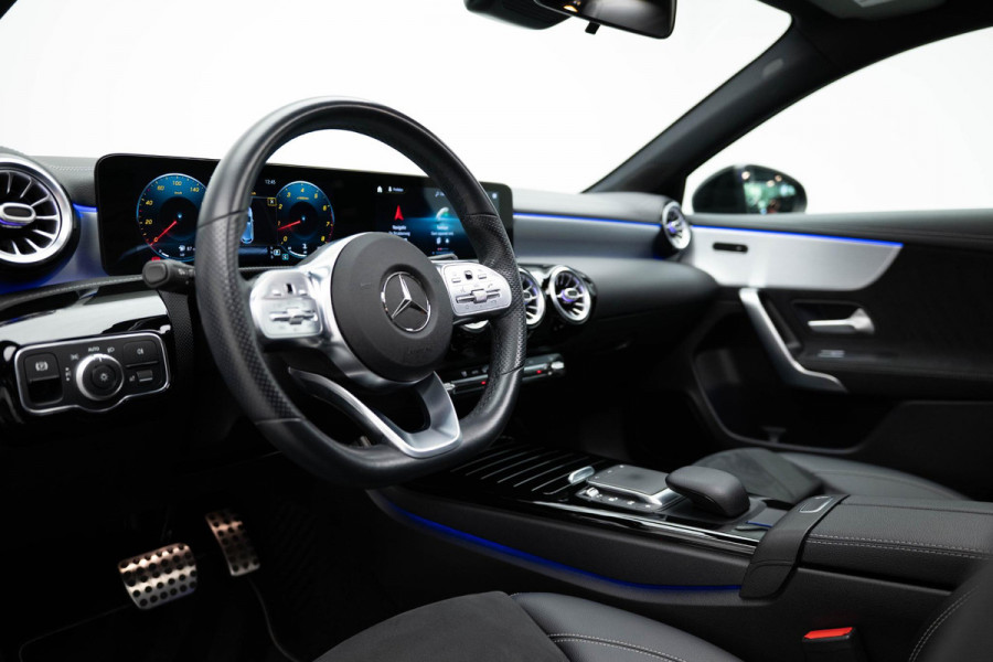 Mercedes-Benz A-Klasse A220 4MATIC |Pano|Edition|Ambient|Carplay|