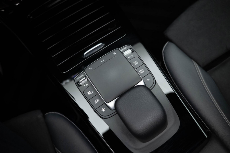 Mercedes-Benz A-Klasse A220 4MATIC |Pano|Edition|Ambient|Carplay|