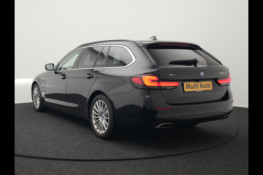 BMW 5 Serie Touring 530e xDrive High Executive Plug In Hybrid PHEV | Trekhaak af Fabriek | Adaptive Cruise | Laser LED | Lederen Comfortstoelen Memory | Head Up | Harman Kardon | Camera | Keyless | Apple Carplay |