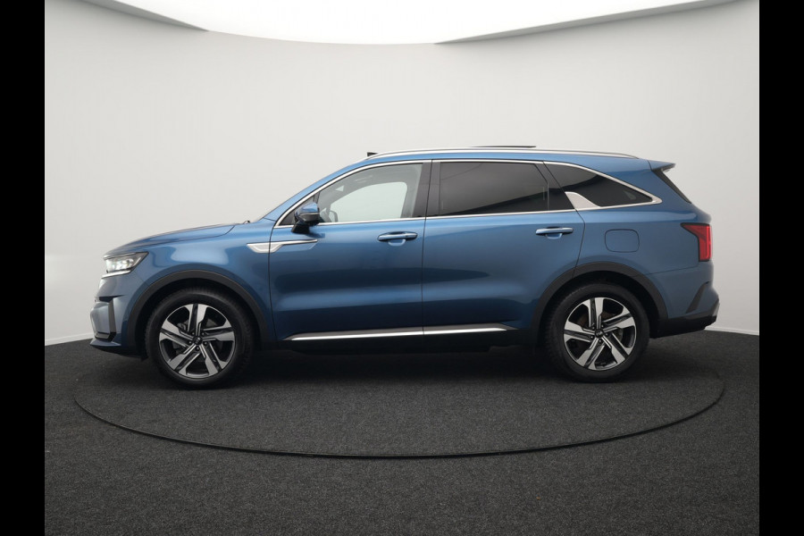 Kia Sorento 1.6 T-GDI Plug-in Hybrid 4WD ExecutiveLine 265pk Dealer O.H PHEV | Panodak | Adaptive Cruise | 360 Camera | Lederen Comfortztels Memory & Ventilatie | BOSE Sound | Spiegelcamera's | 19"L.M | Keyless |
