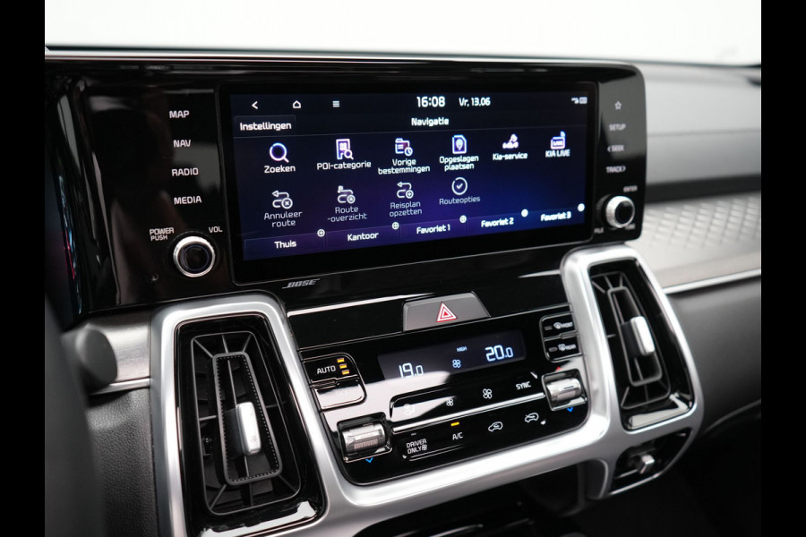 Kia Sorento 1.6 T-GDI Plug-in Hybrid 4WD ExecutiveLine 265pk Dealer O.H PHEV | Panodak | Adaptive Cruise | 360 Camera | Lederen Comfortztels Memory & Ventilatie | BOSE Sound | Spiegelcamera's | 19"L.M | Keyless |
