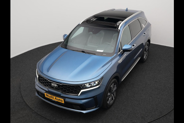 Kia Sorento 1.6 T-GDI Plug-in Hybrid 4WD ExecutiveLine 265pk Dealer O.H PHEV | Panodak | Adaptive Cruise | 360 Camera | Lederen Comfortztels Memory & Ventilatie | BOSE Sound | Spiegelcamera's | 19"L.M | Keyless |