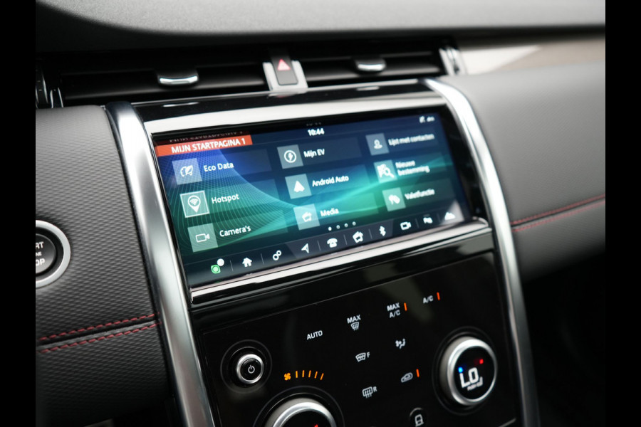 Land Rover Discovery Sport P300e R-Dynamic SE Plug In Hybrid Dealer O.H PHEV | Panodak | Trekhaak Afn. | Adaptive Cruise | Lederen Sportstoelen Memory | Meridian Sound | 20"L.M | Apple Carplay | Stuurverwarming | Camera |