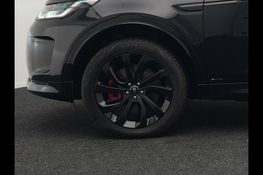 Land Rover Discovery Sport P300e R-Dynamic SE Plug In Hybrid Dealer O.H PHEV | Panodak | Trekhaak Afn. | Adaptive Cruise | Lederen Sportstoelen Memory | Meridian Sound | 20"L.M | Apple Carplay | Stuurverwarming | Camera |