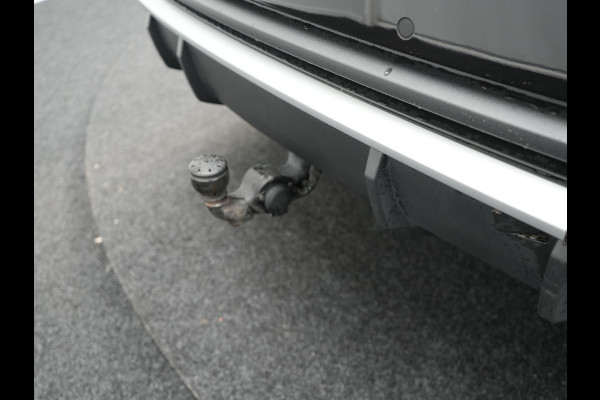 Audi Q3 Sportback 45 TFSI e S Line Plug In Hybrid 245pk PHEV | Trekhaak af Fabriek | Panodak | Adaptive Cruise | 20"L.M | Apple Carplay | Virtual | Sportstoelen Verwarmd | Camera | Navi |