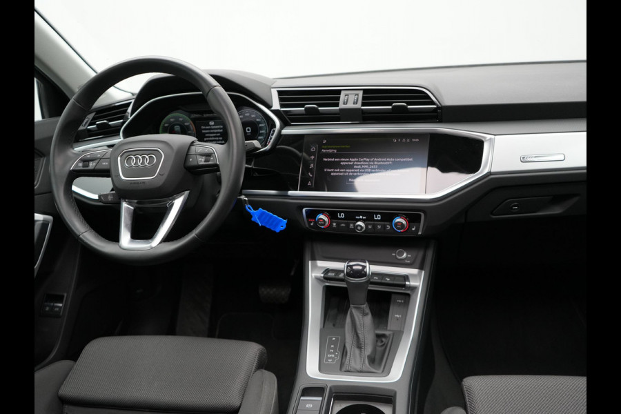 Audi Q3 Sportback 45 TFSI e S Line Plug In Hybrid 245pk PHEV | Trekhaak af Fabriek | Panodak | Adaptive Cruise | 20"L.M | Apple Carplay | Virtual | Sportstoelen Verwarmd | Camera | Navi |