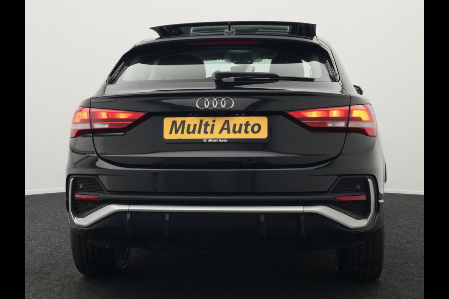 Audi Q3 Sportback 45 TFSI e S Line Plug In Hybrid 245pk PHEV | Trekhaak af Fabriek | Panodak | Adaptive Cruise | 20"L.M | Apple Carplay | Virtual | Sportstoelen Verwarmd | Camera | Navi |
