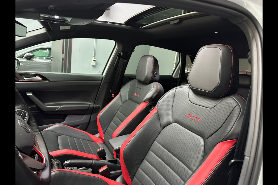 Volkswagen Polo 2.0 TSI GTI Edition 25