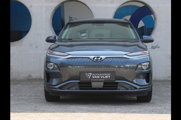 Hyundai Kona EV Premium 64 kWh | 482 KM ACTIERADIUS | ALL SEASON BANDEN |