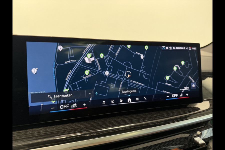 BMW X5 xDrive50e M Sport laser light HUD panodak H&K Shadow Line