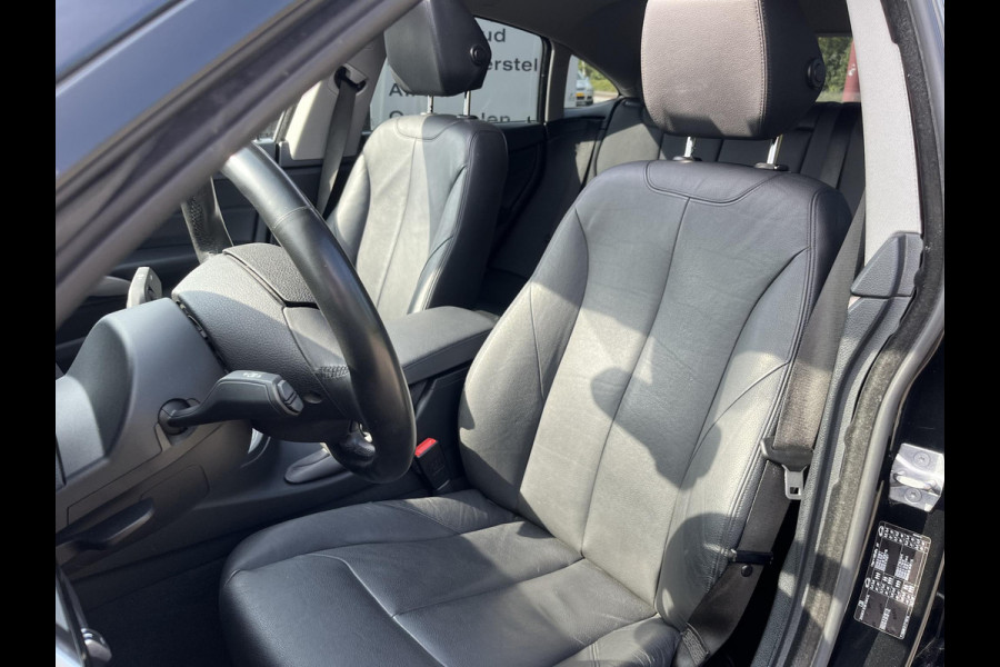 BMW 4 Serie Gran Coupé 420i High Executive 183pk Automaat | Lederen Bekleding | Stoelverwarming | 18 inch velgen