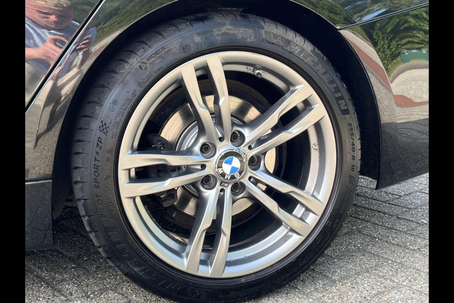 BMW 4 Serie Gran Coupé 420i High Executive 183pk Automaat | Lederen Bekleding | Stoelverwarming | 18 inch velgen