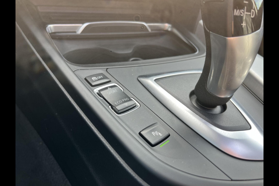 BMW 4 Serie Gran Coupé 420i High Executive 183pk Automaat | Lederen Bekleding | Stoelverwarming | 18 inch velgen