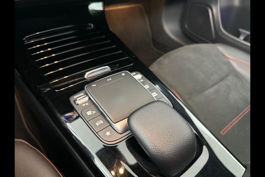 Mercedes-Benz A-Klasse 2.0 Pano Sfeer Camera