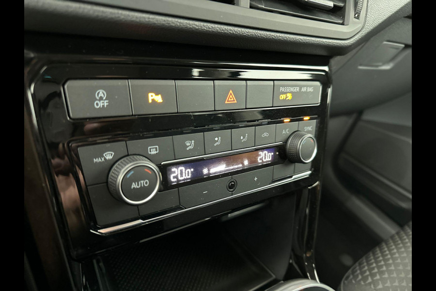 Volkswagen T-Cross 1.0 TSI United Beats Camera Lane