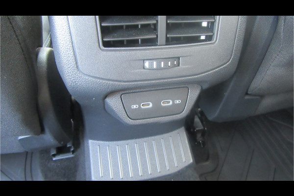 Volkswagen T-Roc 1.5 TSI Life DSG, Standverwarming, Camera, Ad.Cruise Control