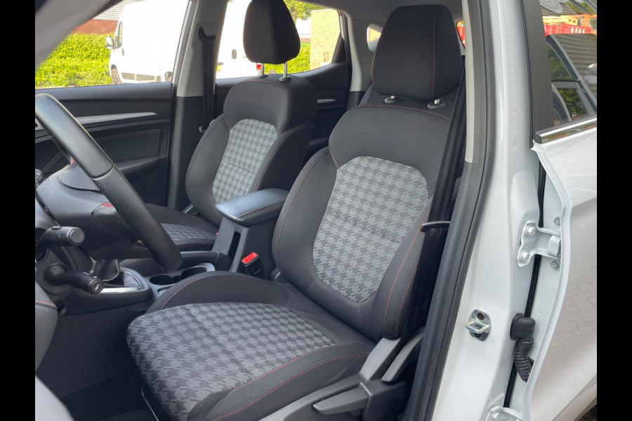 MG ZS 1.5 Comfort Line Carplay Navi Airco