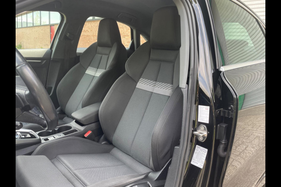 Audi A3 Limousine 30 TFSI Business edition Virtual Carplay Navi