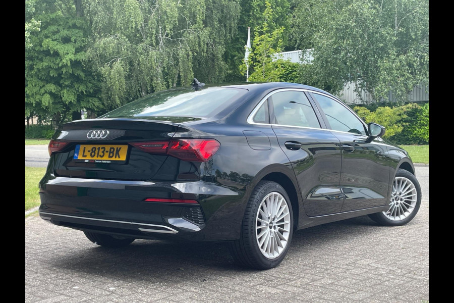 Audi A3 Limousine 30 TFSI Business edition Virtual Carplay Navi