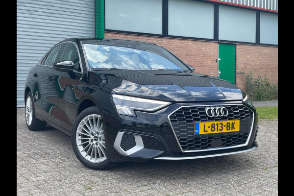 Audi A3 Limousine 30 TFSI Business edition Virtual Carplay Navi