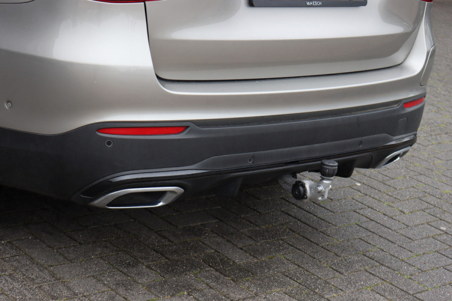 Mercedes-Benz GLC 300e 4MATIC Premium+ AMG Line | Luchtvering | Distronic | Trekhaak | Verwarmd Stuurwiel | Burmester | Memory | Panoramadak | Leder |