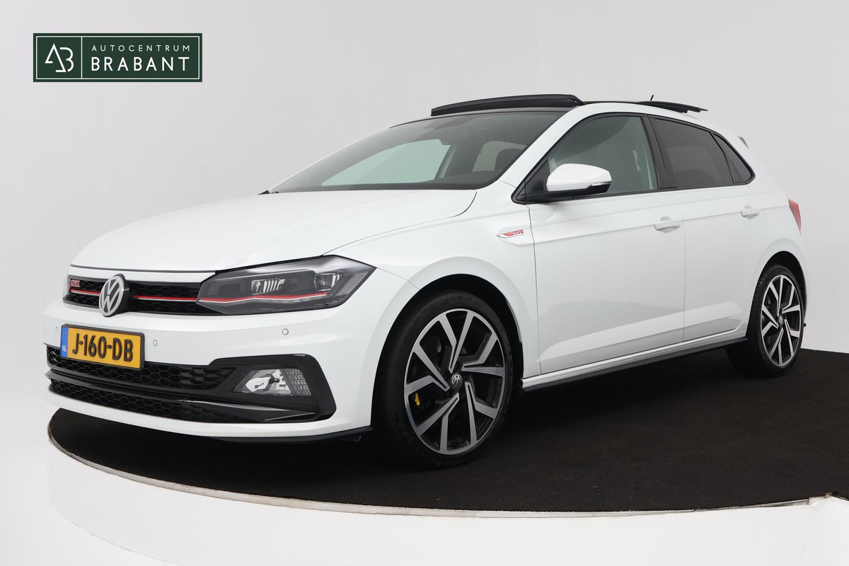 Volkswagen Polo 2.0 TSI GTI (PANORAMADAK, STOELVERWARMING, ACHTERUITRIJCAMERA, AUTOMAAT, CRUISE ADAPTIEF, PARKEERSENSOREN) Volkswagen Polo 2.0 TSI GTI (PANORAMADAK, STOELVERWARMING, ACHTERUITRIJCAMERA, AUTOMAAT, CRUISE ADAPTIEF, PARKEERSENSOREN)