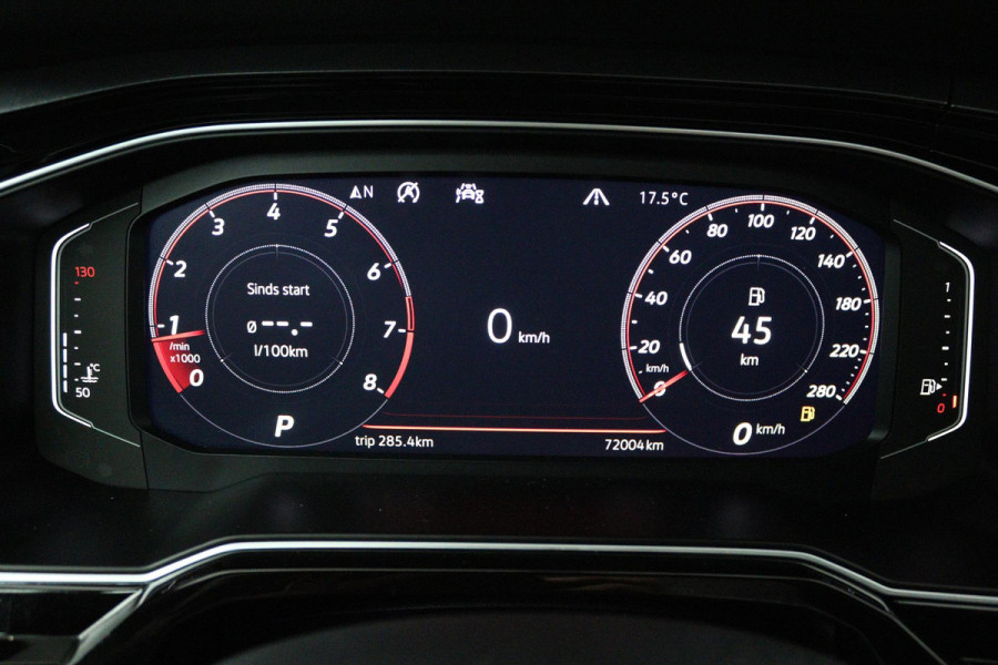 Volkswagen Polo 2.0 TSI GTI (PANORAMADAK, STOELVERWARMING, ACHTERUITRIJCAMERA, AUTOMAAT, CRUISE ADAPTIEF, PARKEERSENSOREN)
