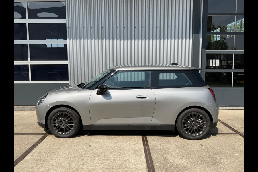 MINI Cooper E Essential 40.7 kWh